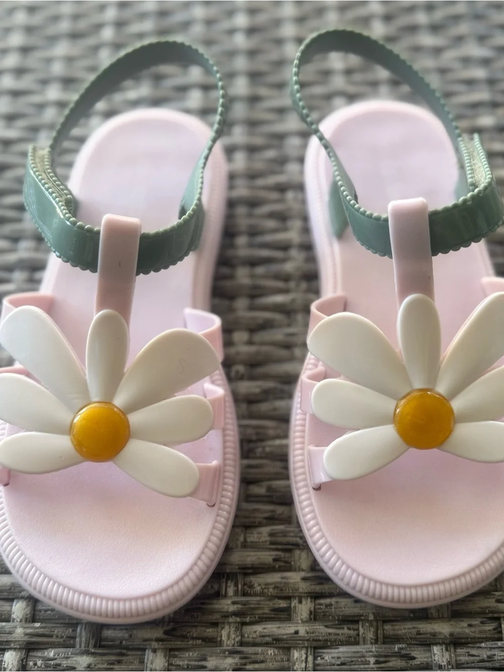 Mini Melissa Kids' Hip Bloomy Ankle Strap Sandal